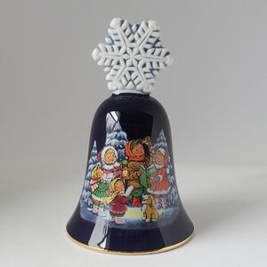 Avon 1987 Collectible Christmas Bell with Snowflake Topper EUC